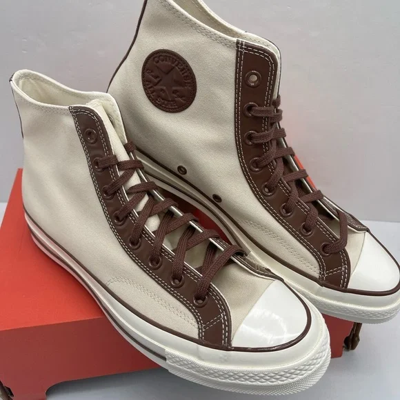 Converse Men’s A09450CCHUCK 70 HINATURAL VORY/BEAR NAP/EGRET High-Top Sneakers